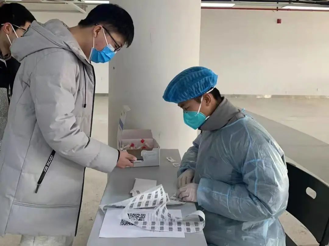 学工新闻 | 我校联合石湫卫生院为学生提供返乡核酸检测服务(5)